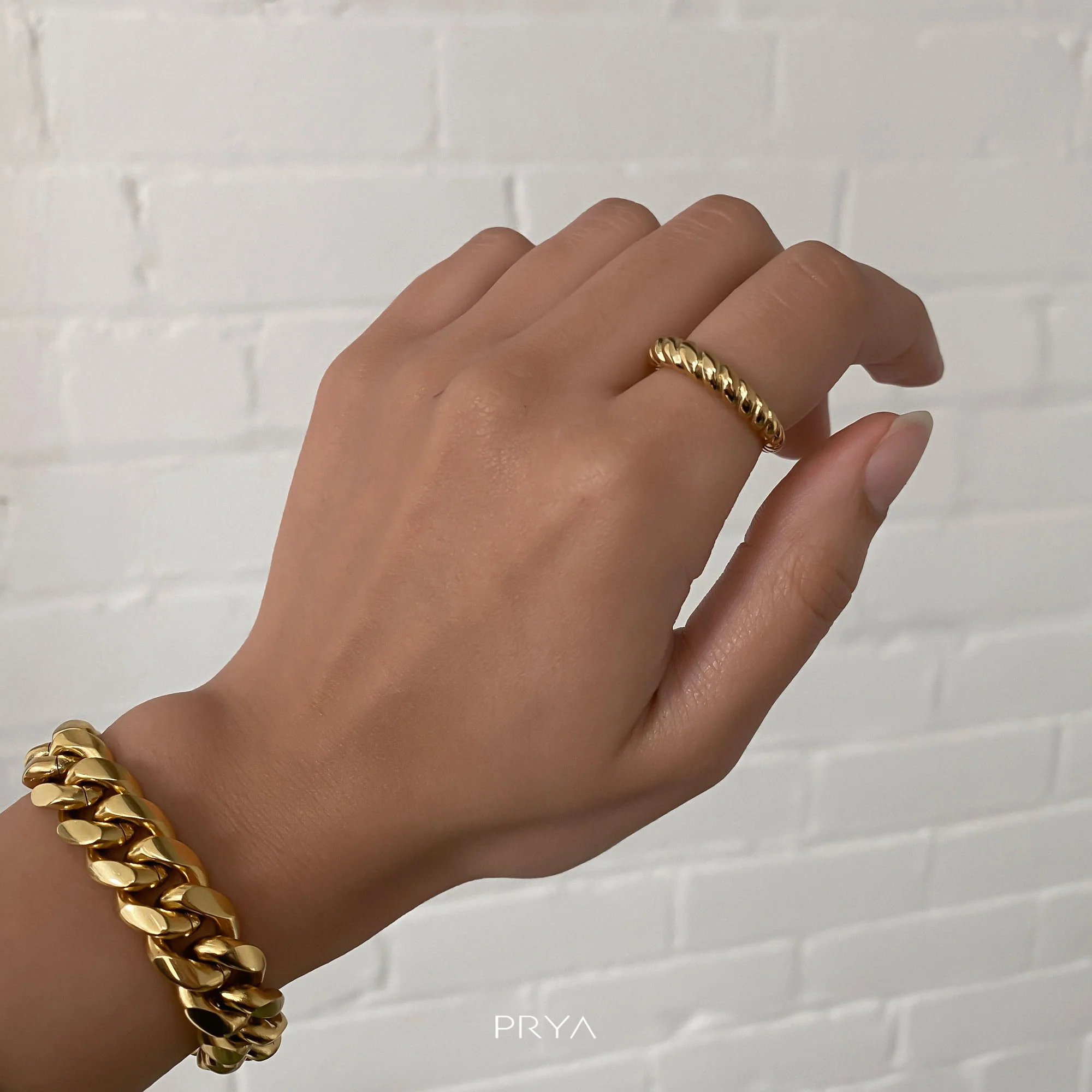 Tia Twisted Ring - Image 2