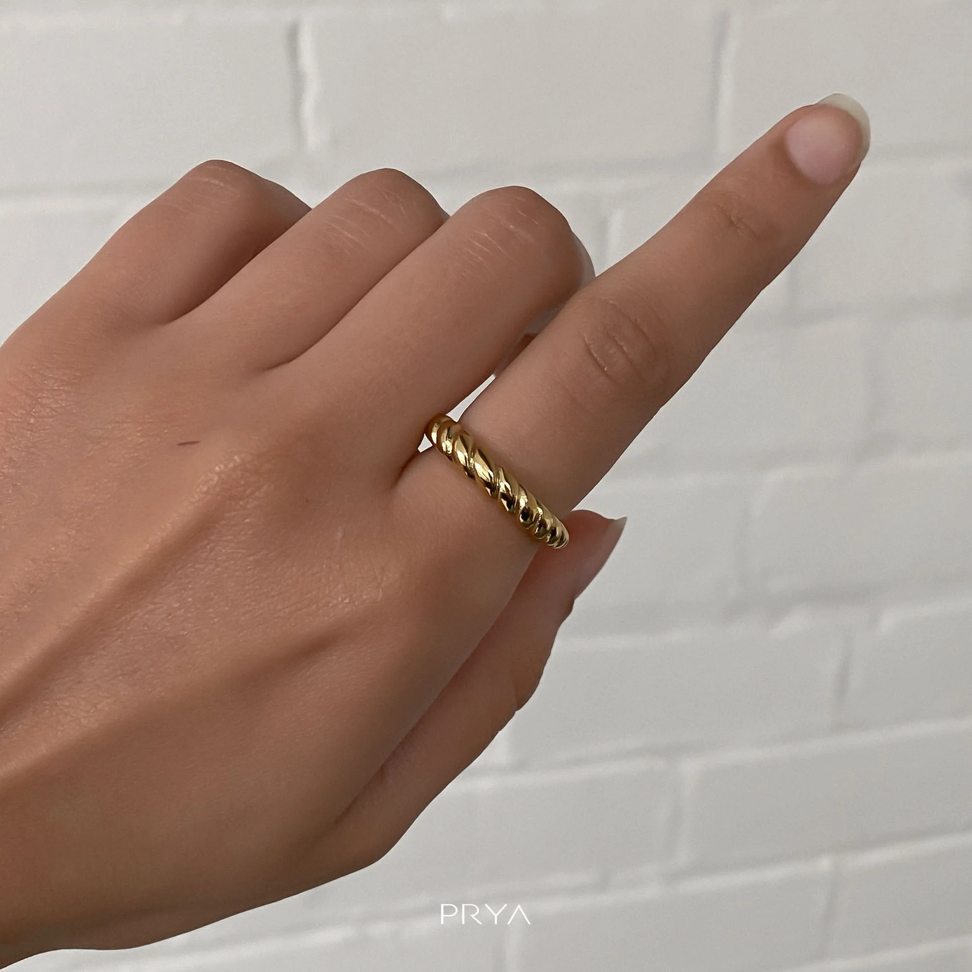 Tia Twisted Ring - Image 6