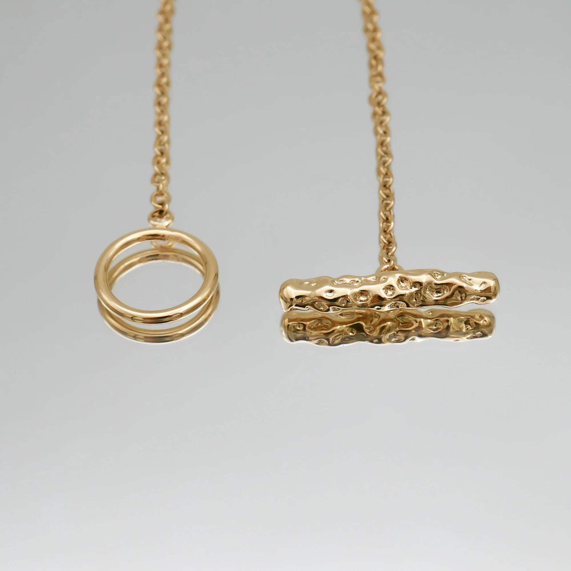 Tilly Toggle Bar Necklace - Image 5