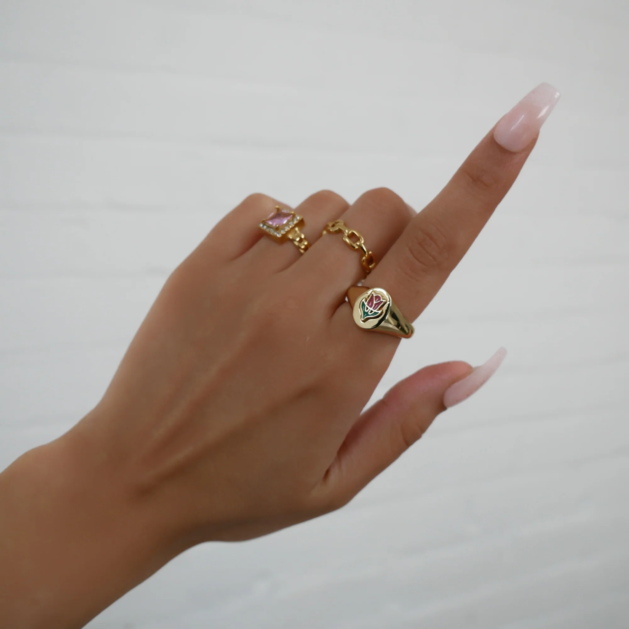 Tulip Signet Ring - Image 2