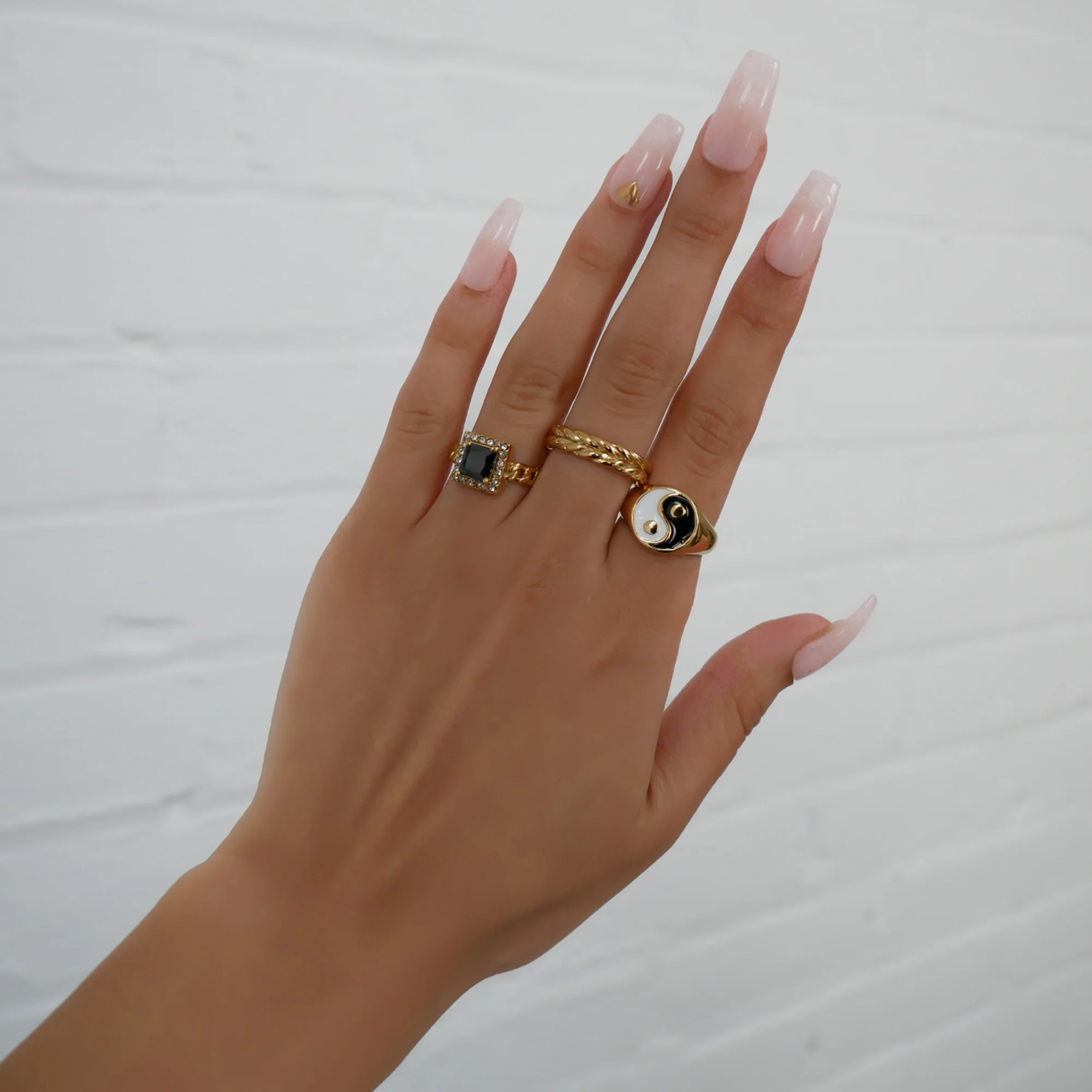 Yin Yang Signet Ring - Image 4