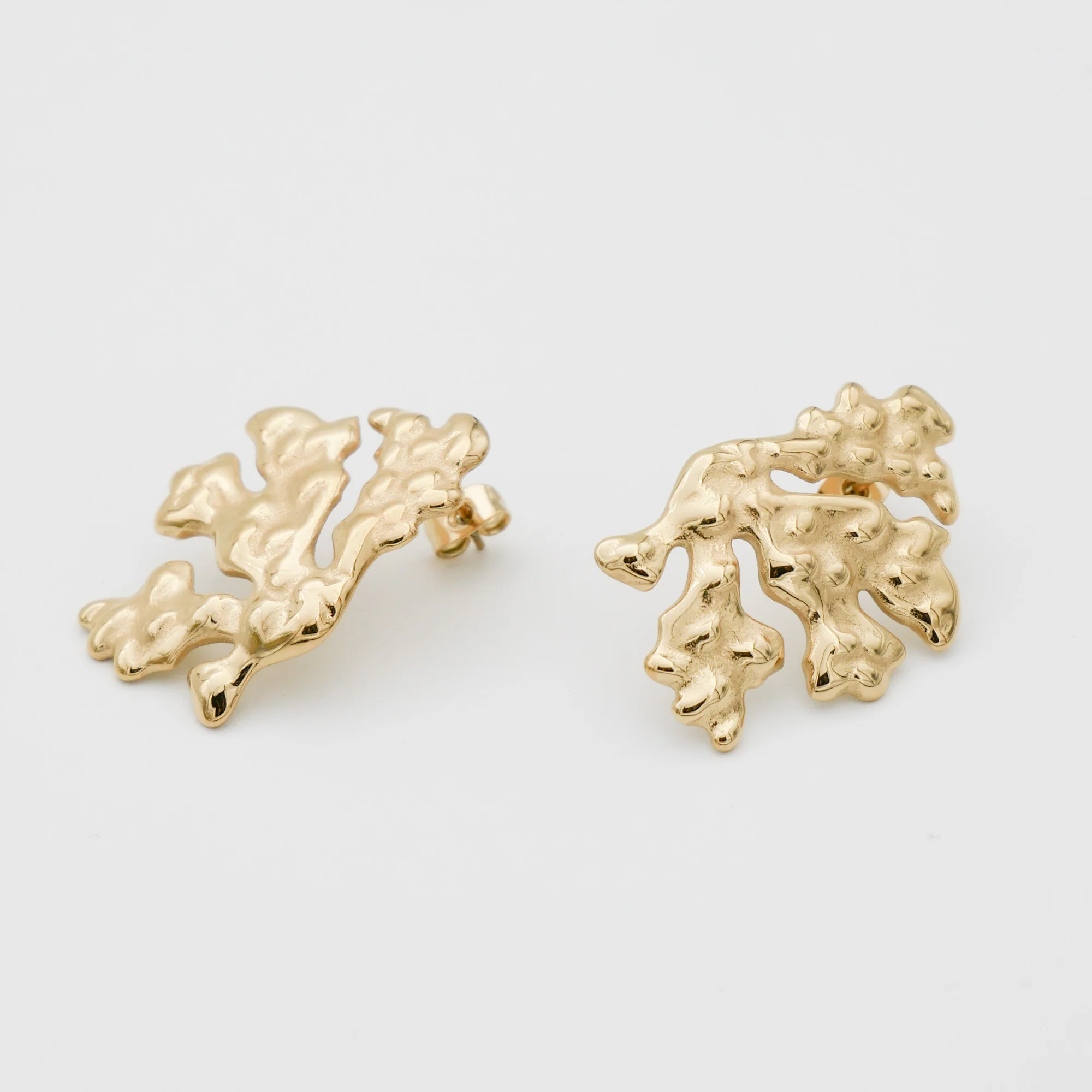 Zeina Coral Earrings - Image 4