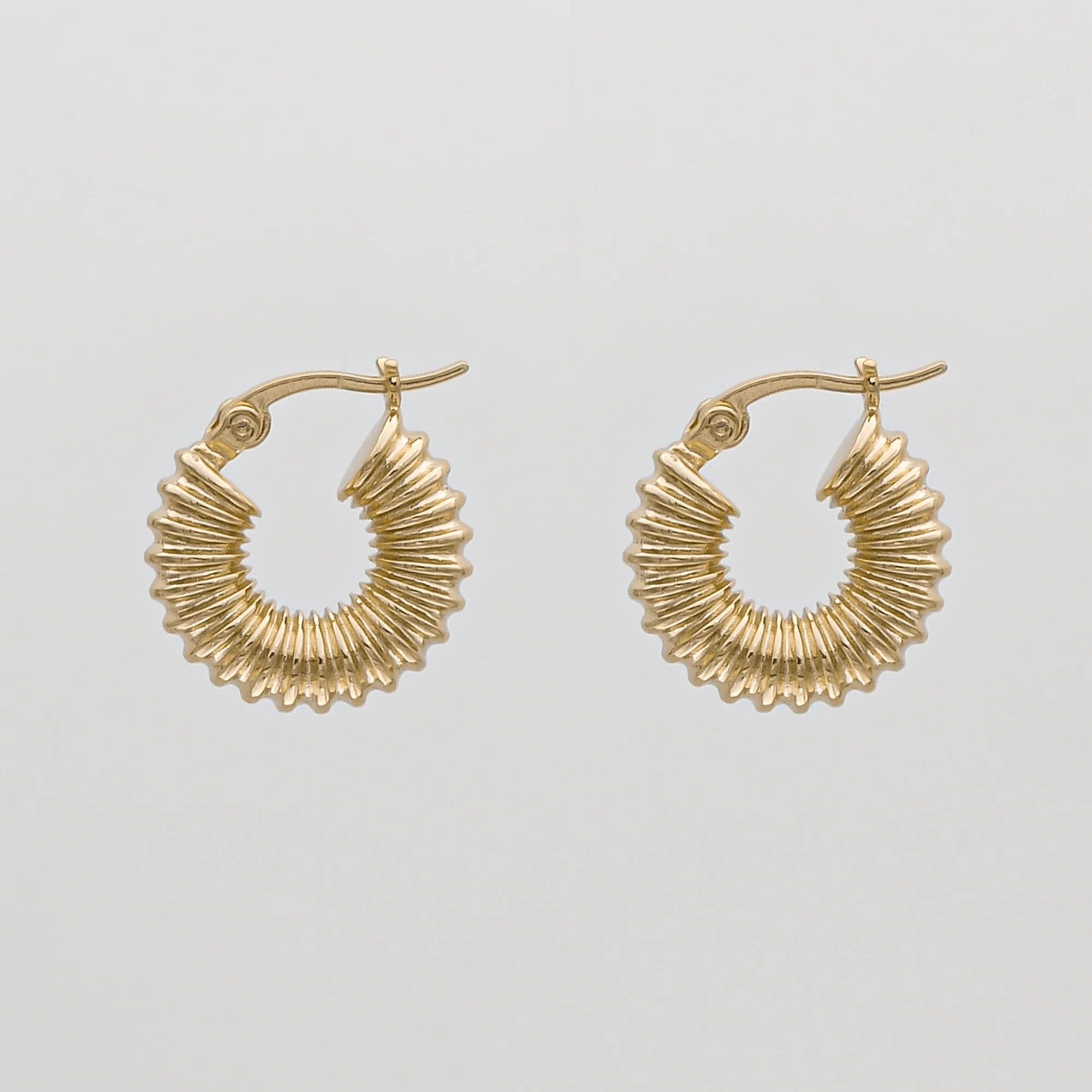 Zuri Ridge Hoop Earrings - Image 4
